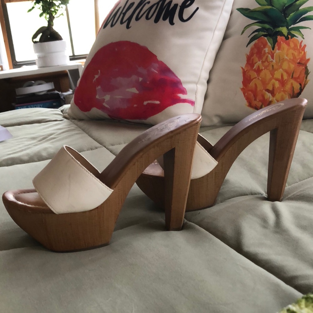 Shoes - Picture 3 of 3